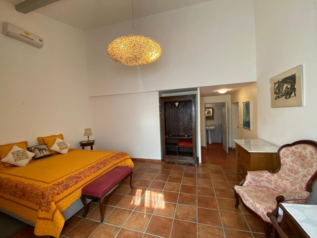 Le Relais D'Affiac Bed & Breakfast Peyriac-Minervois Ngoại thất bức ảnh